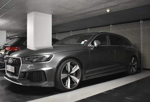 Audi RS4 Avant B9