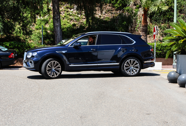 Bentley Bentayga Hybrid 2021