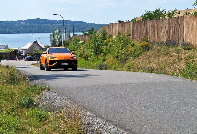 Lamborghini Urus Performante