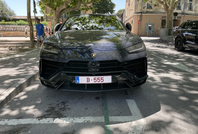 Lamborghini Urus Performante