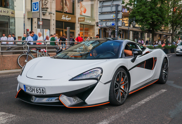 McLaren 570S