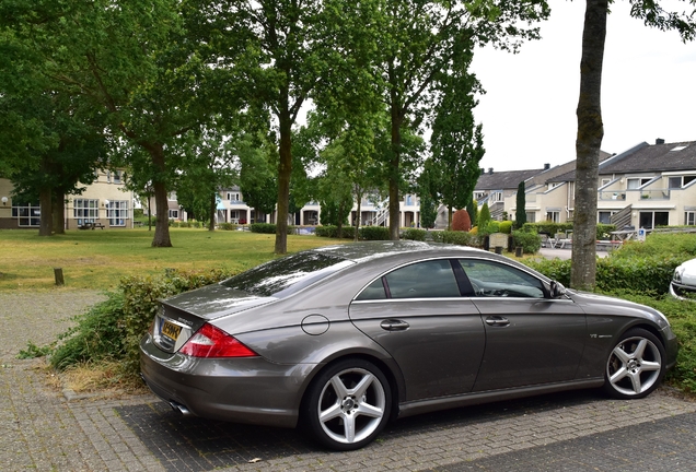 Mercedes-Benz CLS 55 AMG