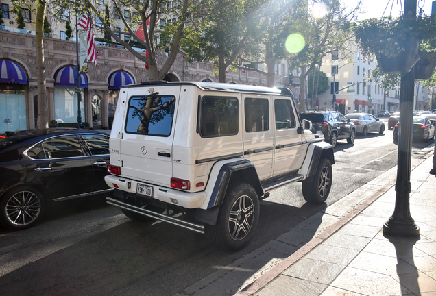 Mercedes-Benz G 500 4X4²