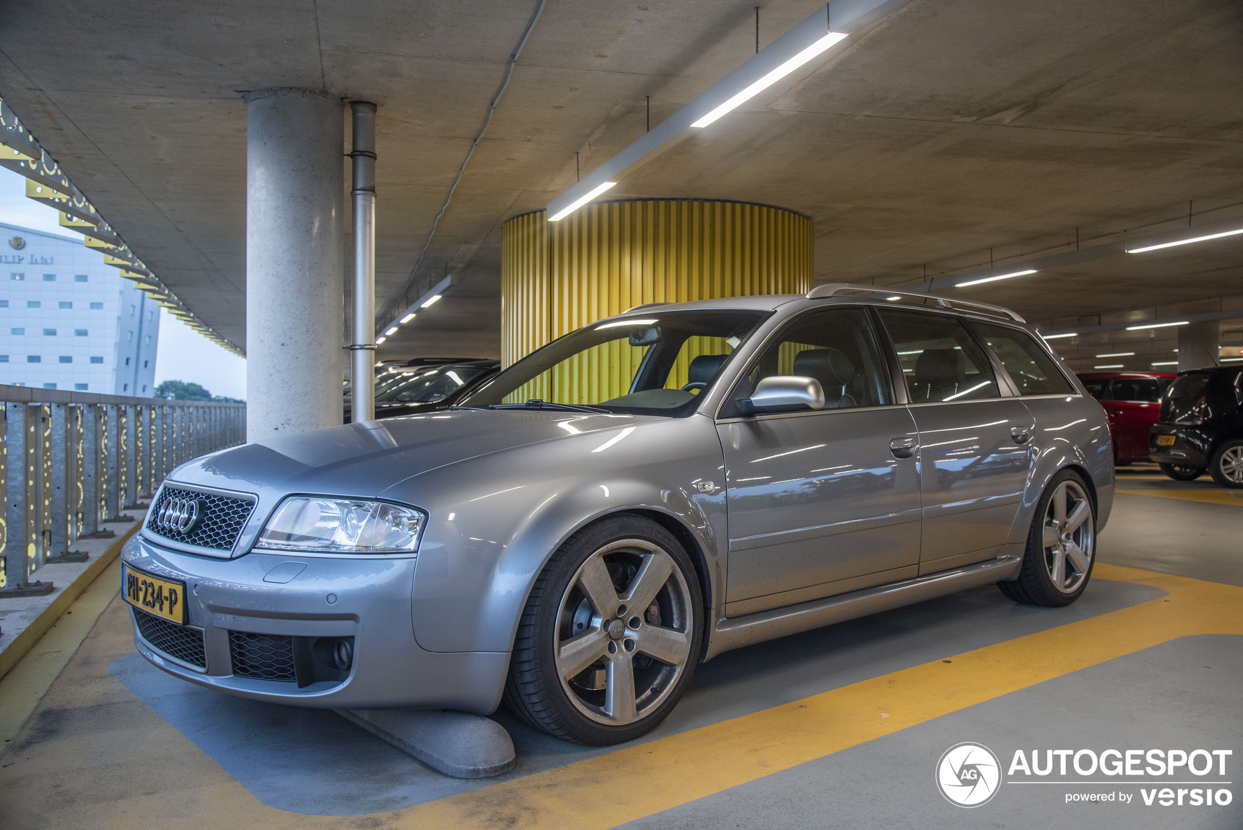 Audi RS6 Avant C5