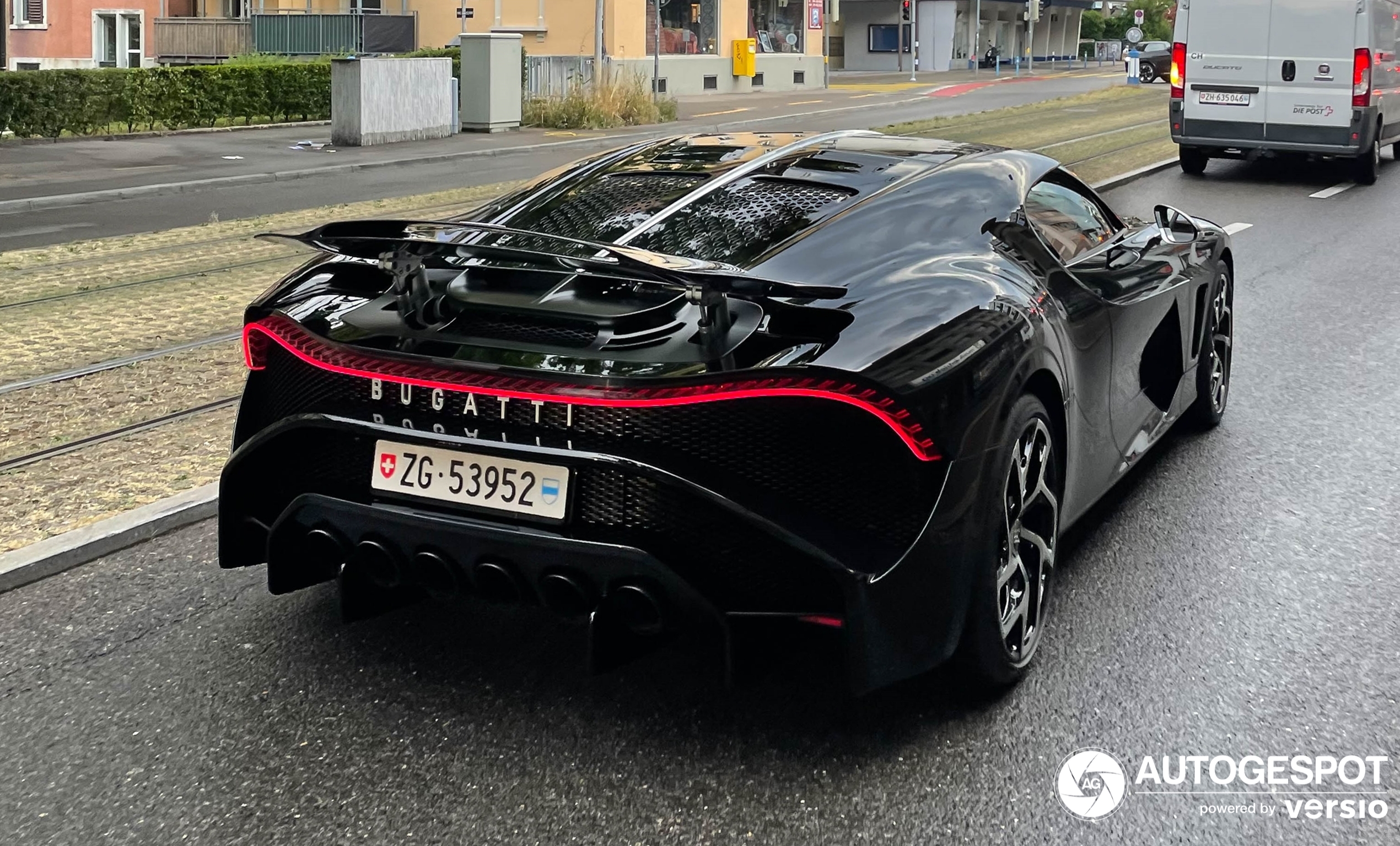 The one and only La Voiture Noire shows up in Zurich