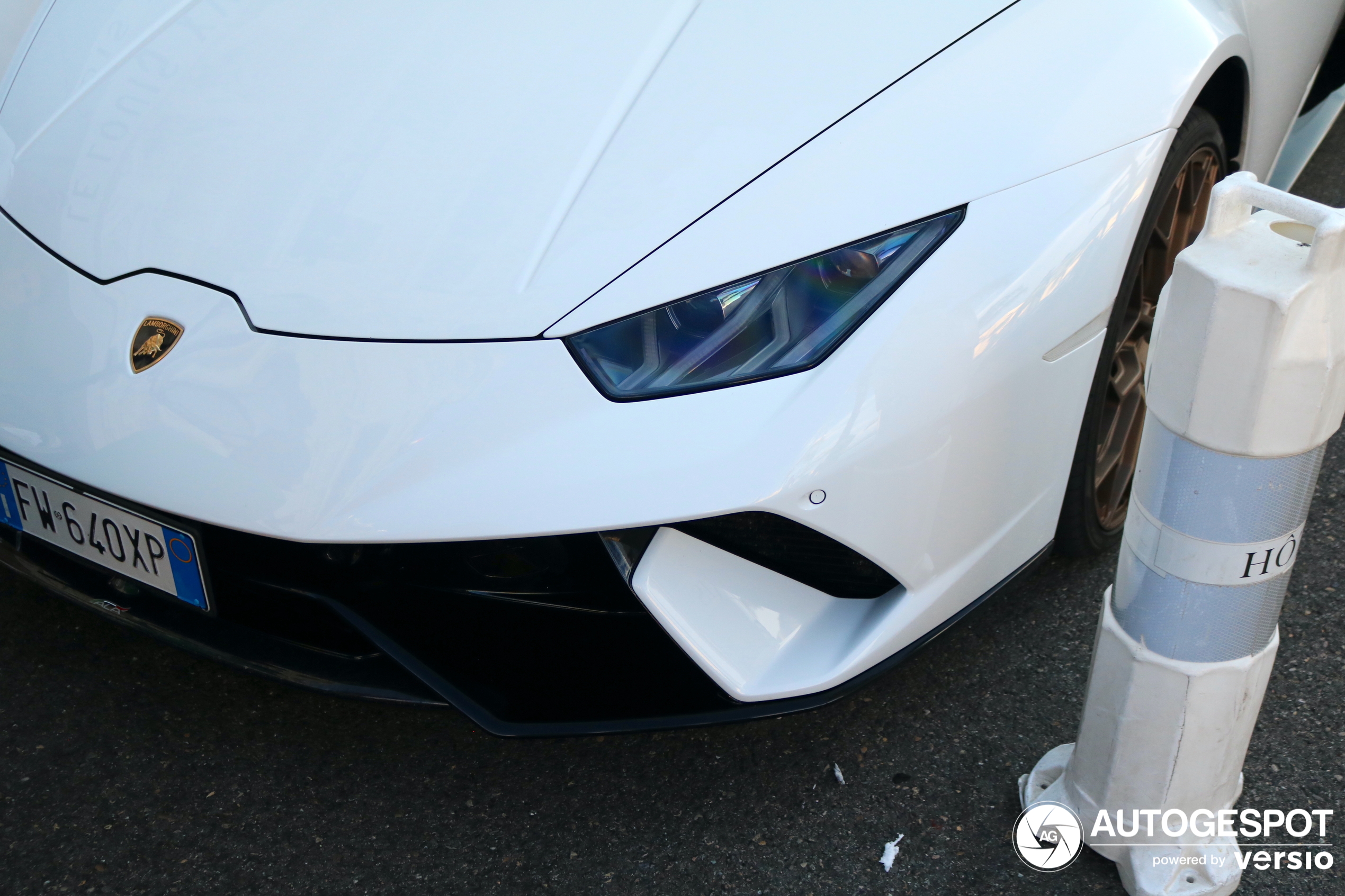 Lamborghini Huracán LP640-4 Performante Spyder