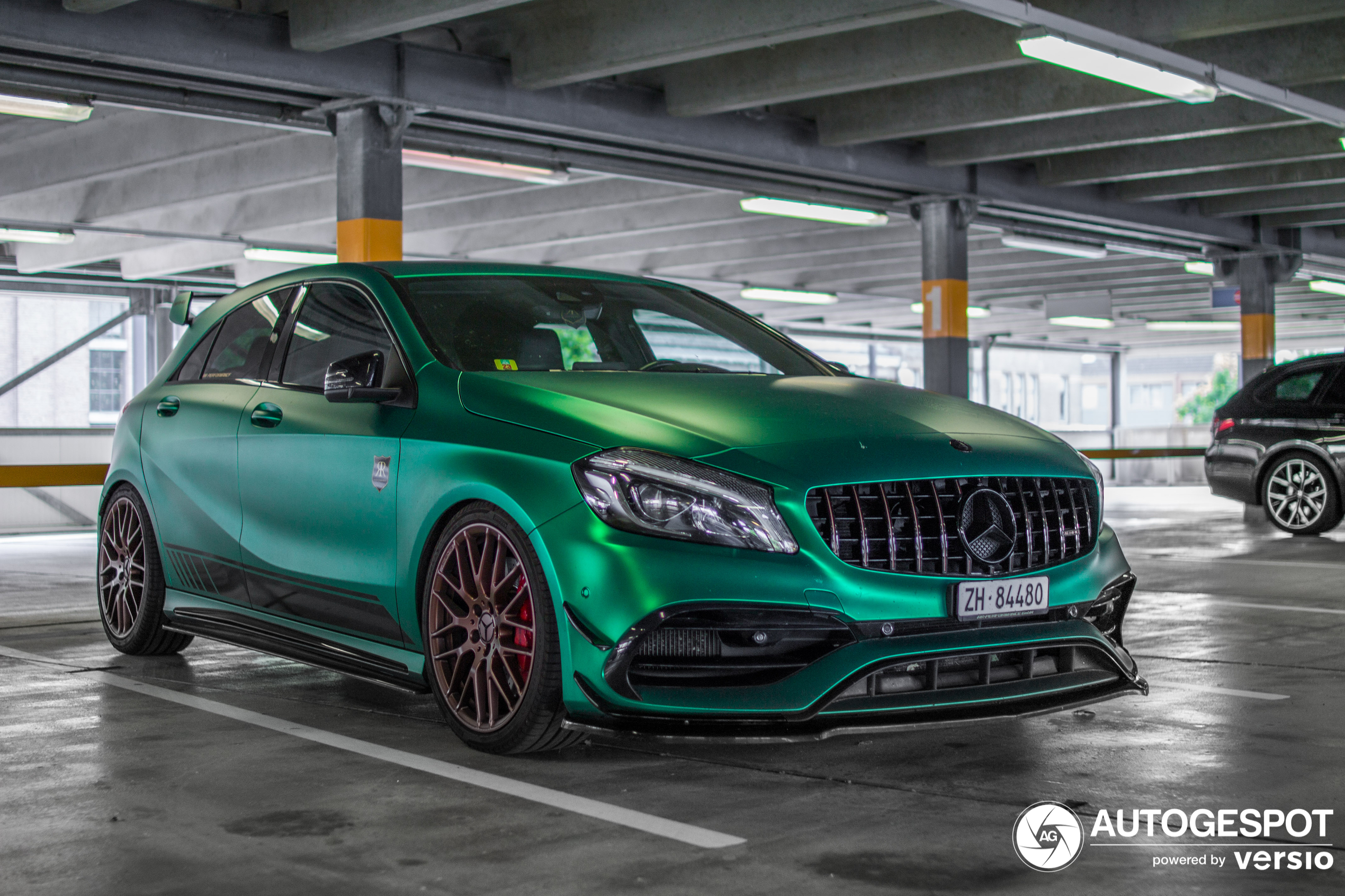 Mercedes-AMG A 45 W176 2015