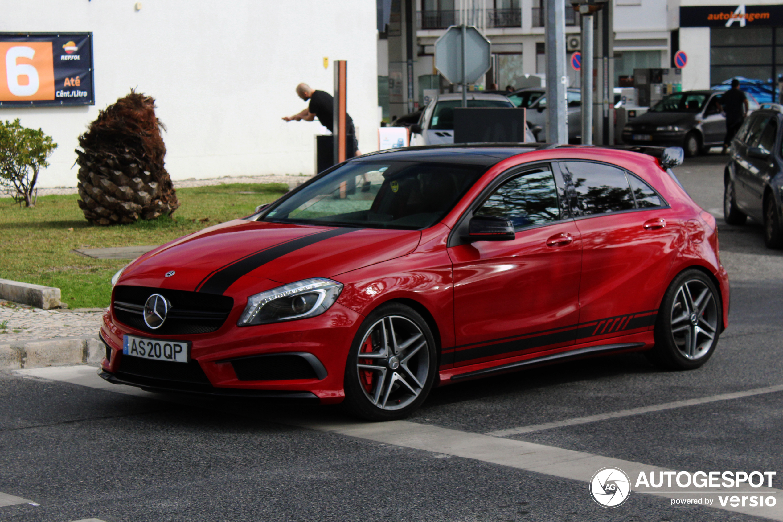 Mercedes-Benz A 45 AMG