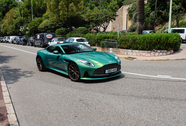 Aston Martin DB12