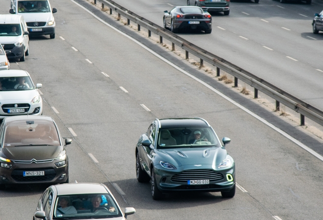 Aston Martin DBX