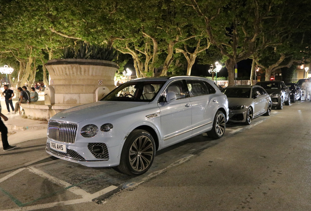 Bentley Bentayga Azure EWB First Edition