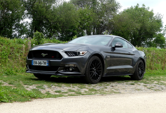 Ford Mustang GT 2015