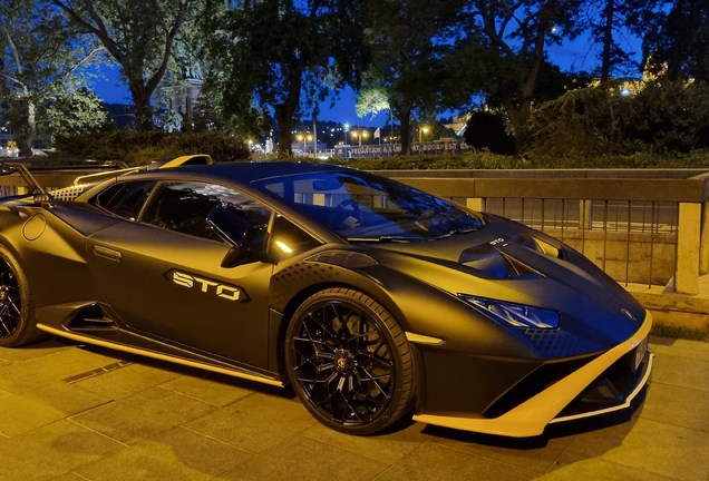 Lamborghini Huracán LP640-2 STO