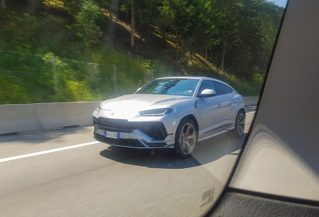 Lamborghini Urus S