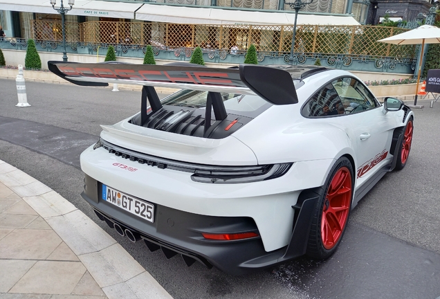 Porsche 992 GT3 RS Weissach Package