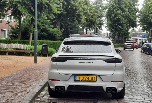 Porsche Cayenne Coupé Turbo S E-Hybrid