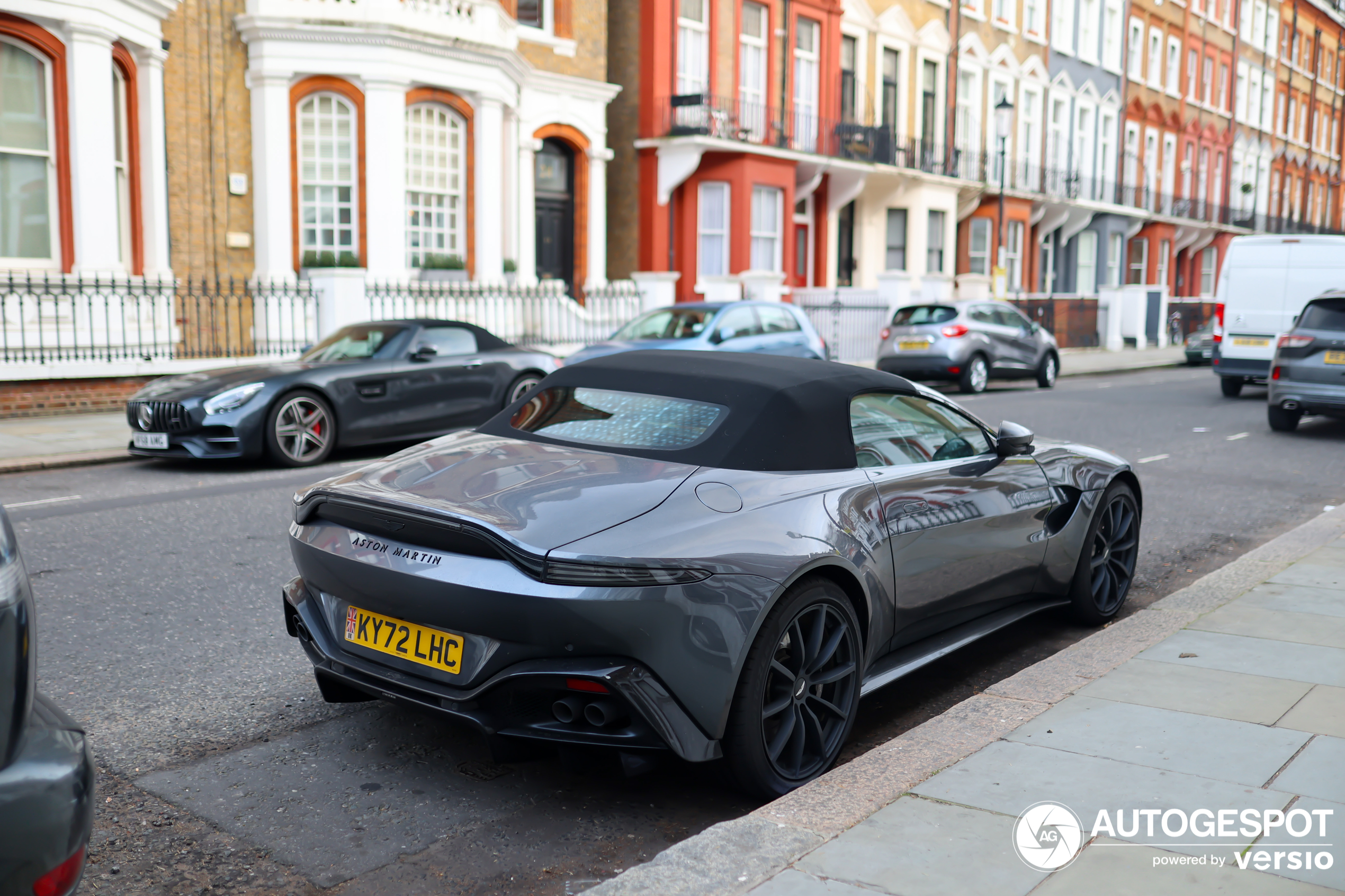 Aston Martin V8 Vantage Roadster 2020