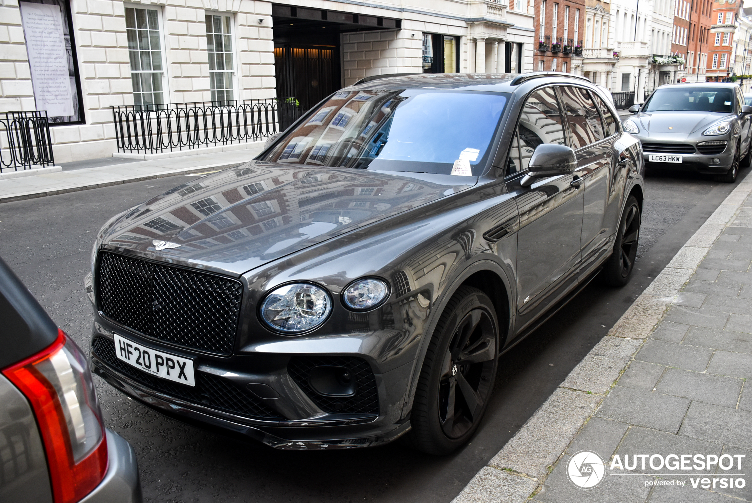 Bentley Bentayga V8 2021 First Edition