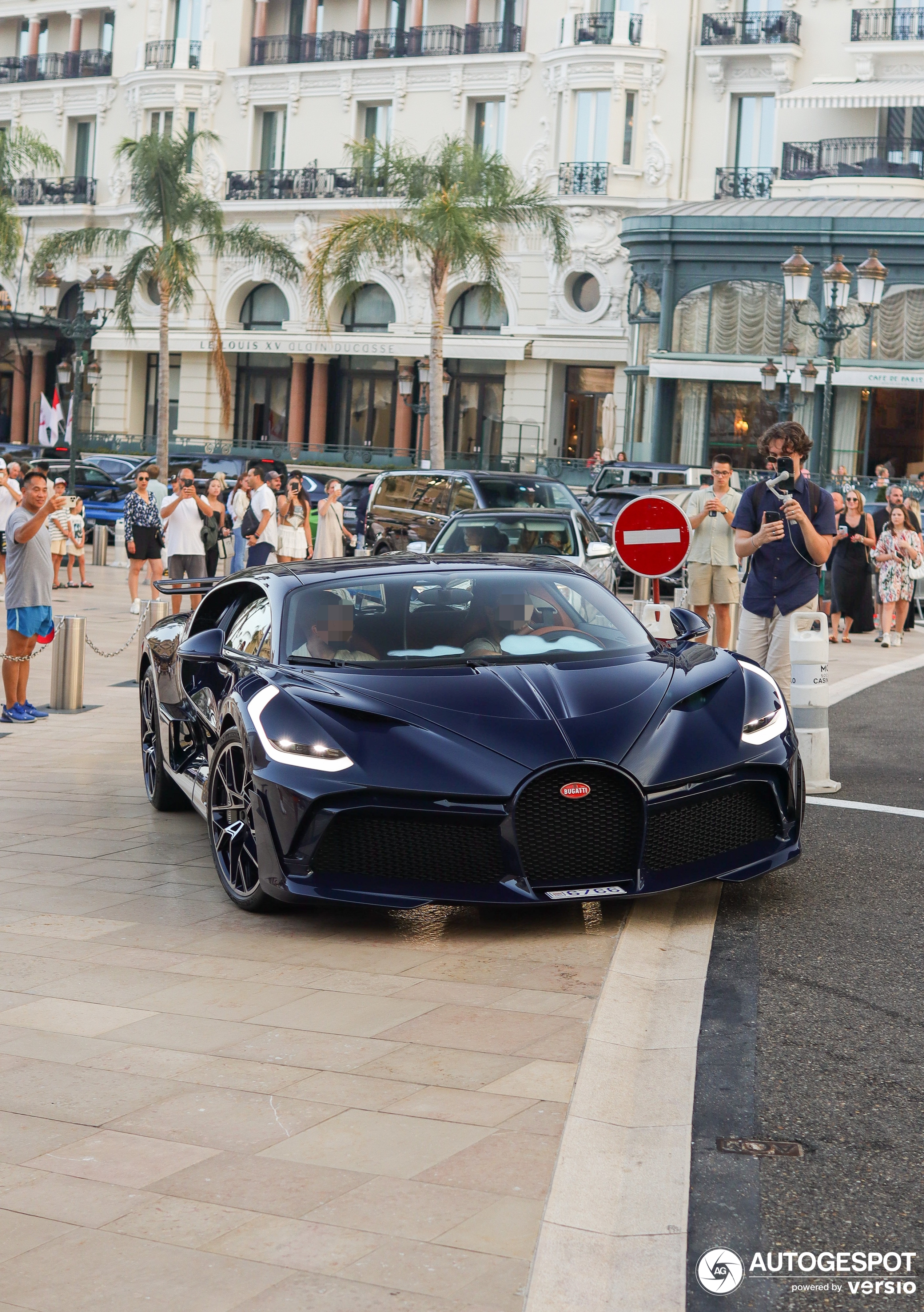 New Bugatti Divo on the Site