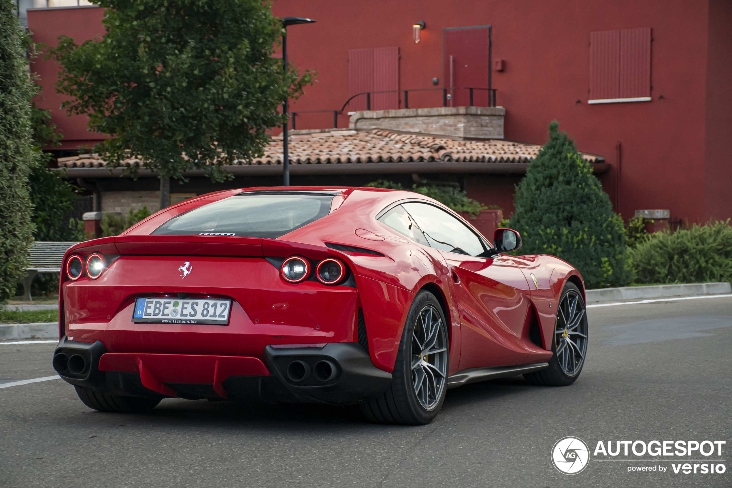 Ferrari 812 Superfast