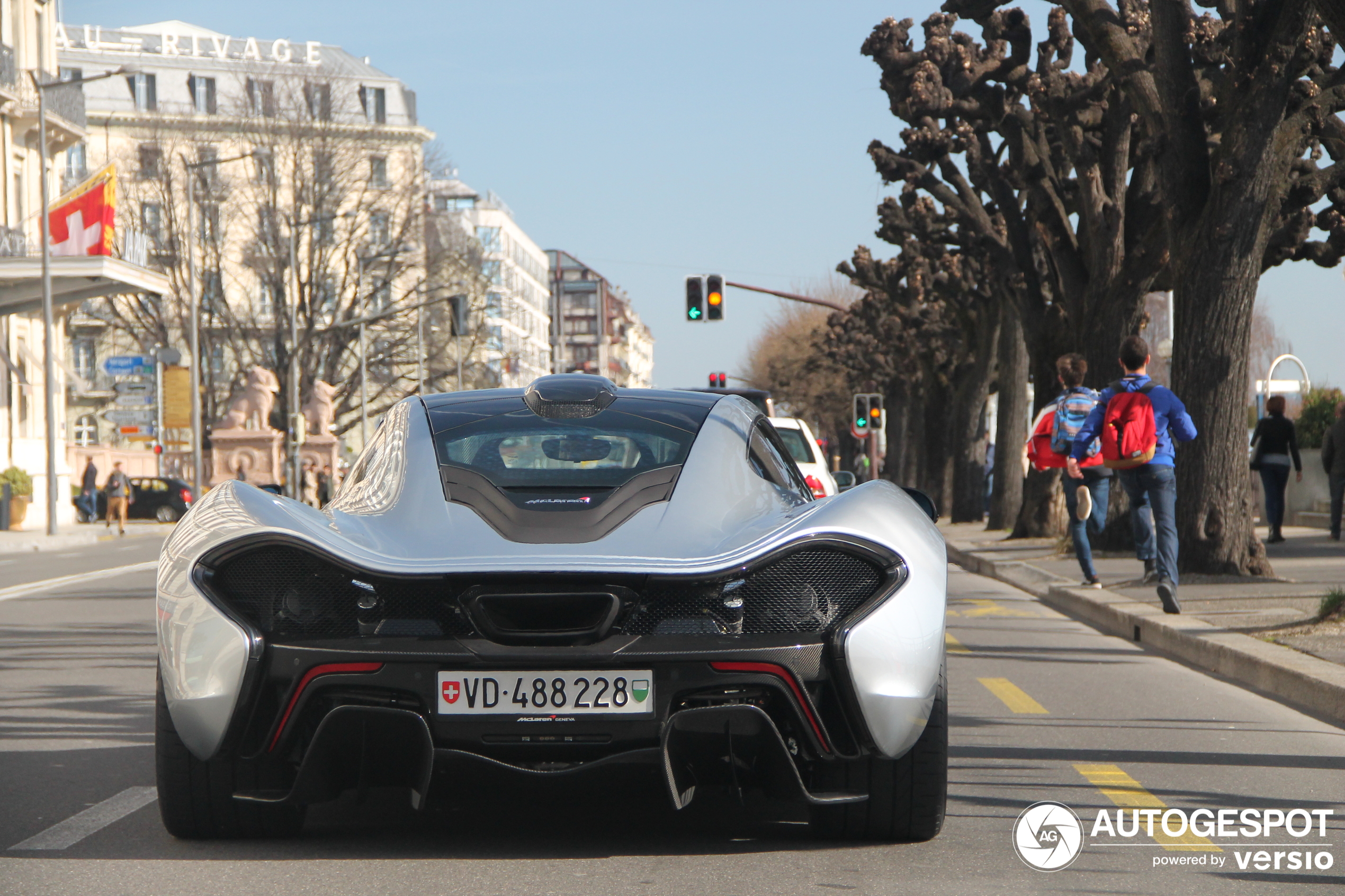 Mclaren P1 se pojavio u Ženevi