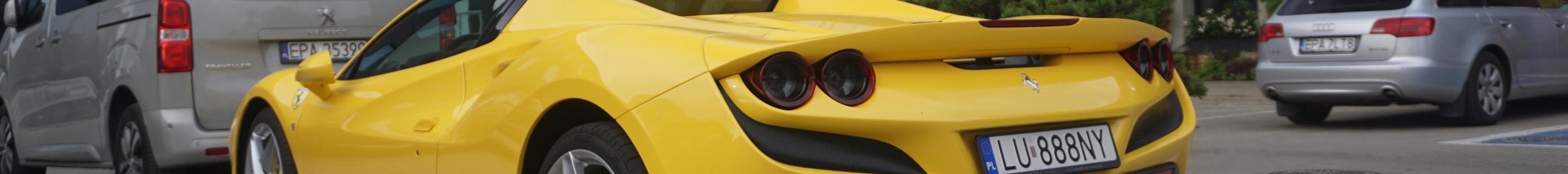 Ferrari F8 Spider