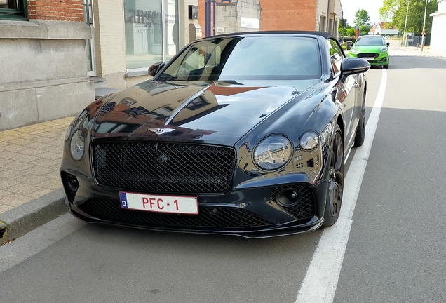 Bentley Continental GTC V8 S 2023