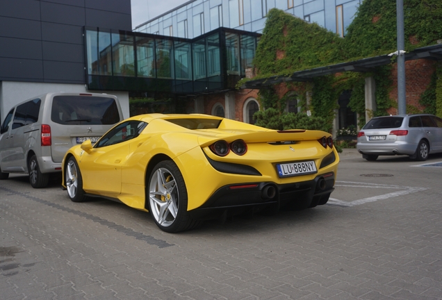 Ferrari F8 Spider