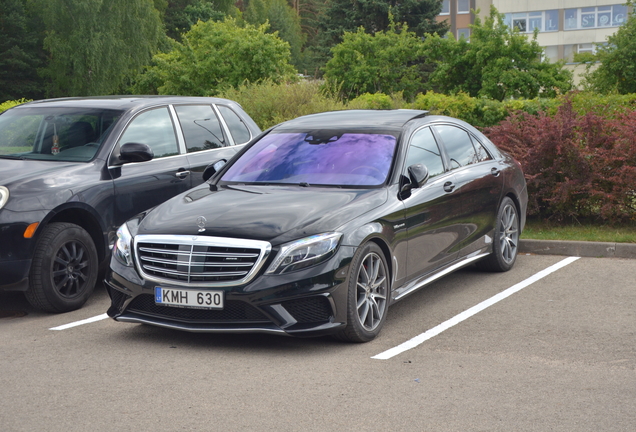 Mercedes-AMG S 63 V222