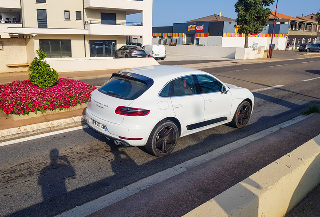 Porsche 95B Macan Turbo