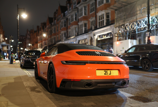 Porsche 992 Carrera GTS Cabriolet