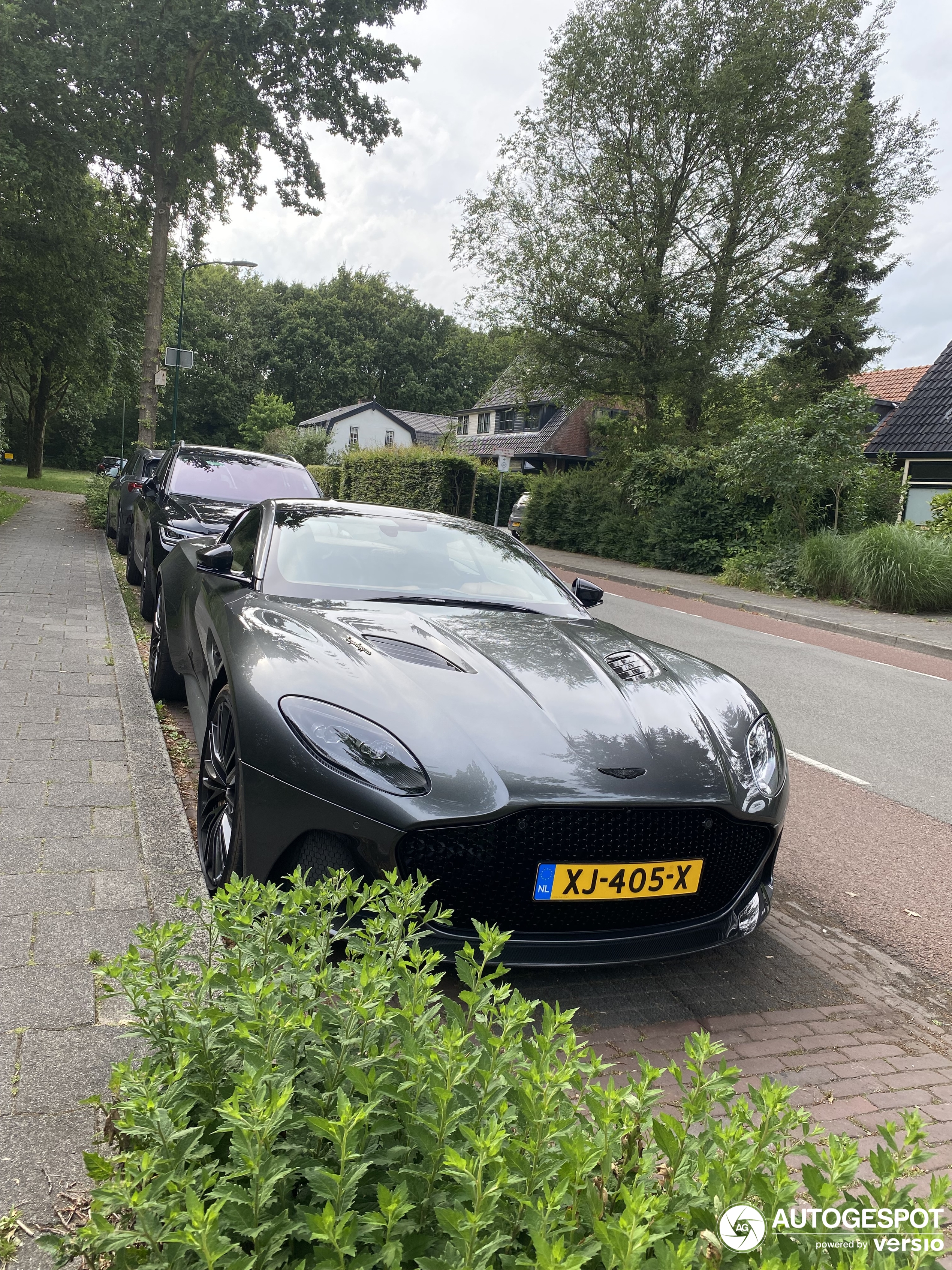 Aston Martin DBS Superleggera