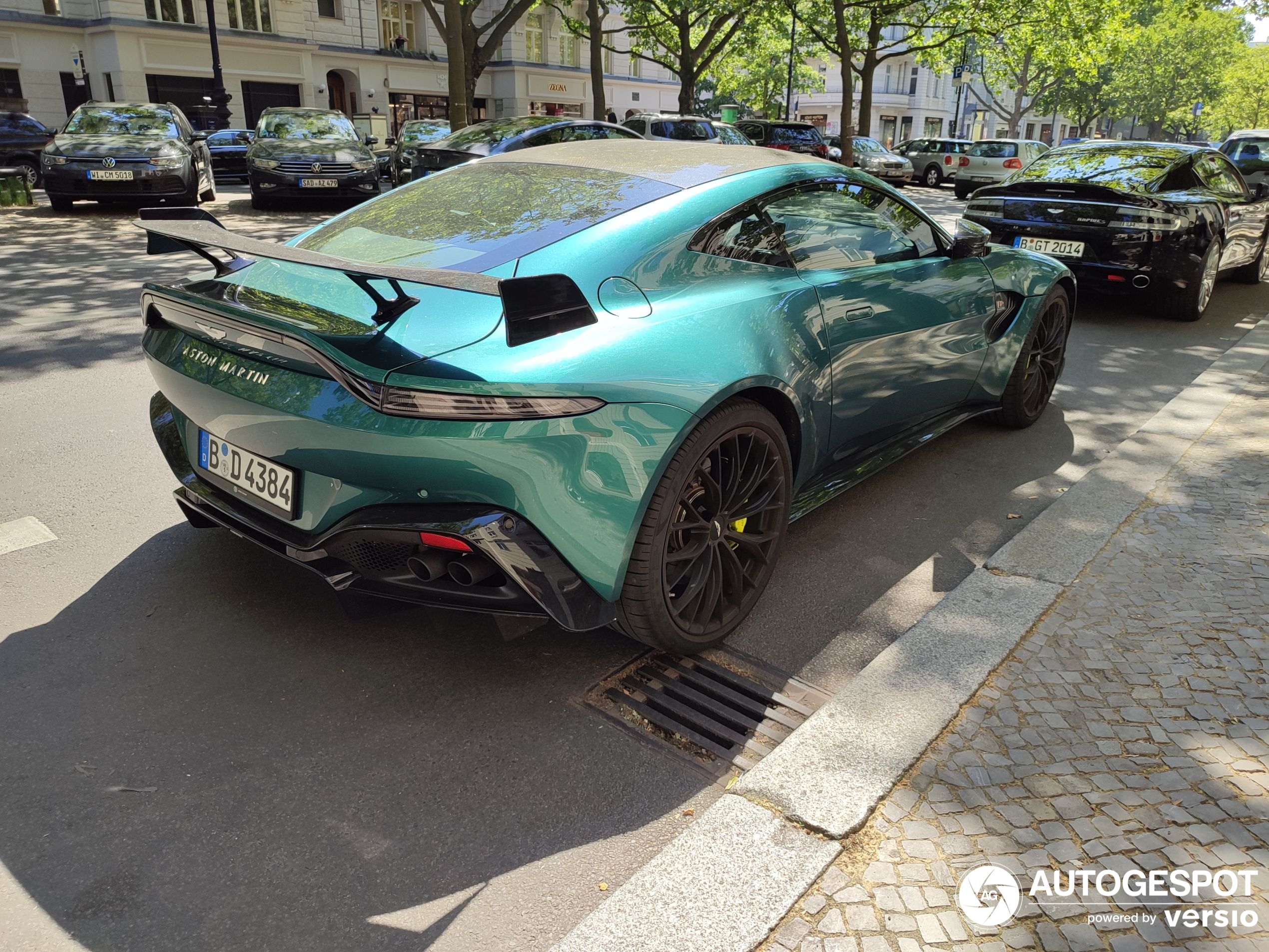 Aston Martin V8 Vantage Formula 1 Edition