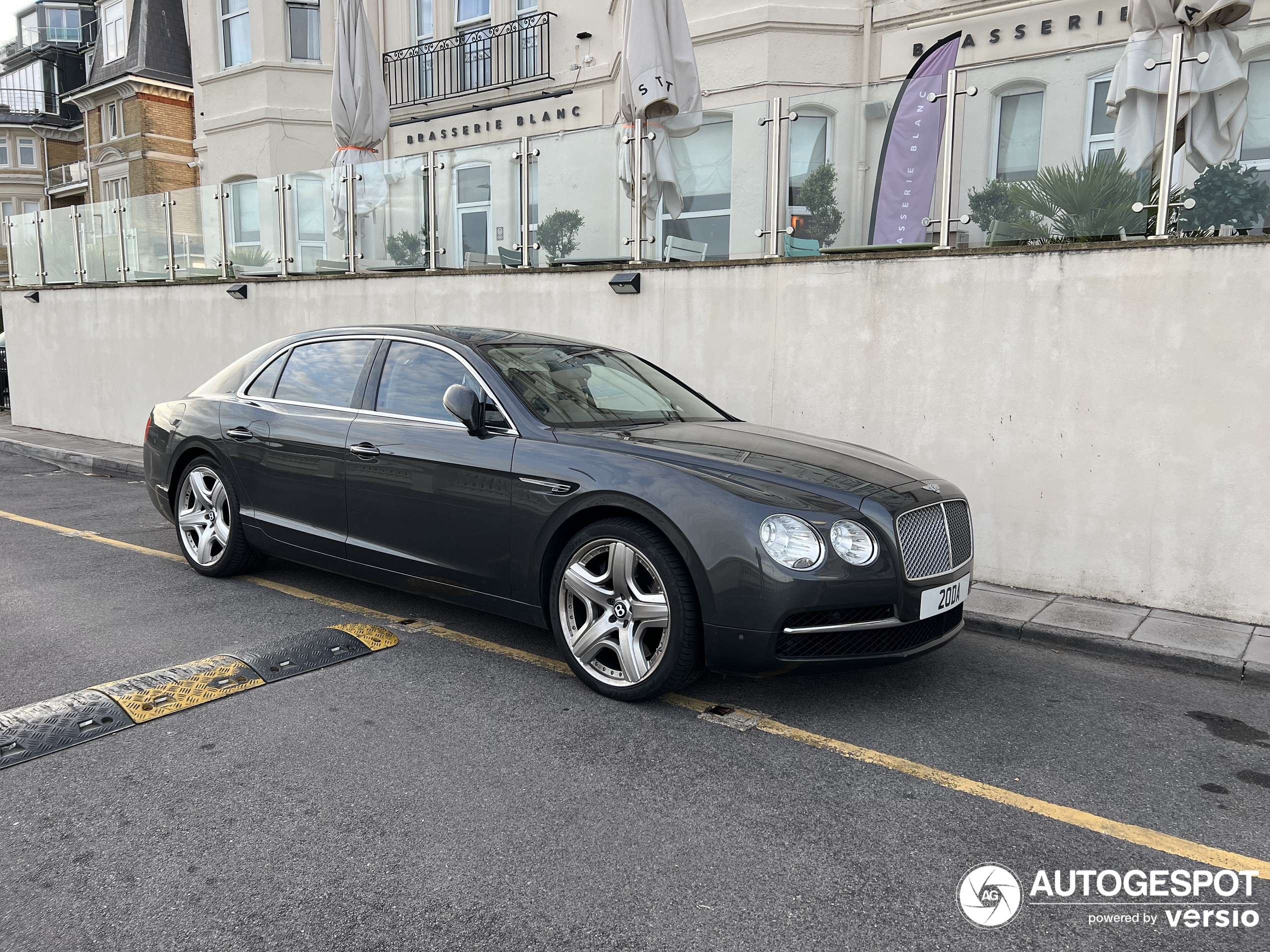 Bentley Flying Spur W12