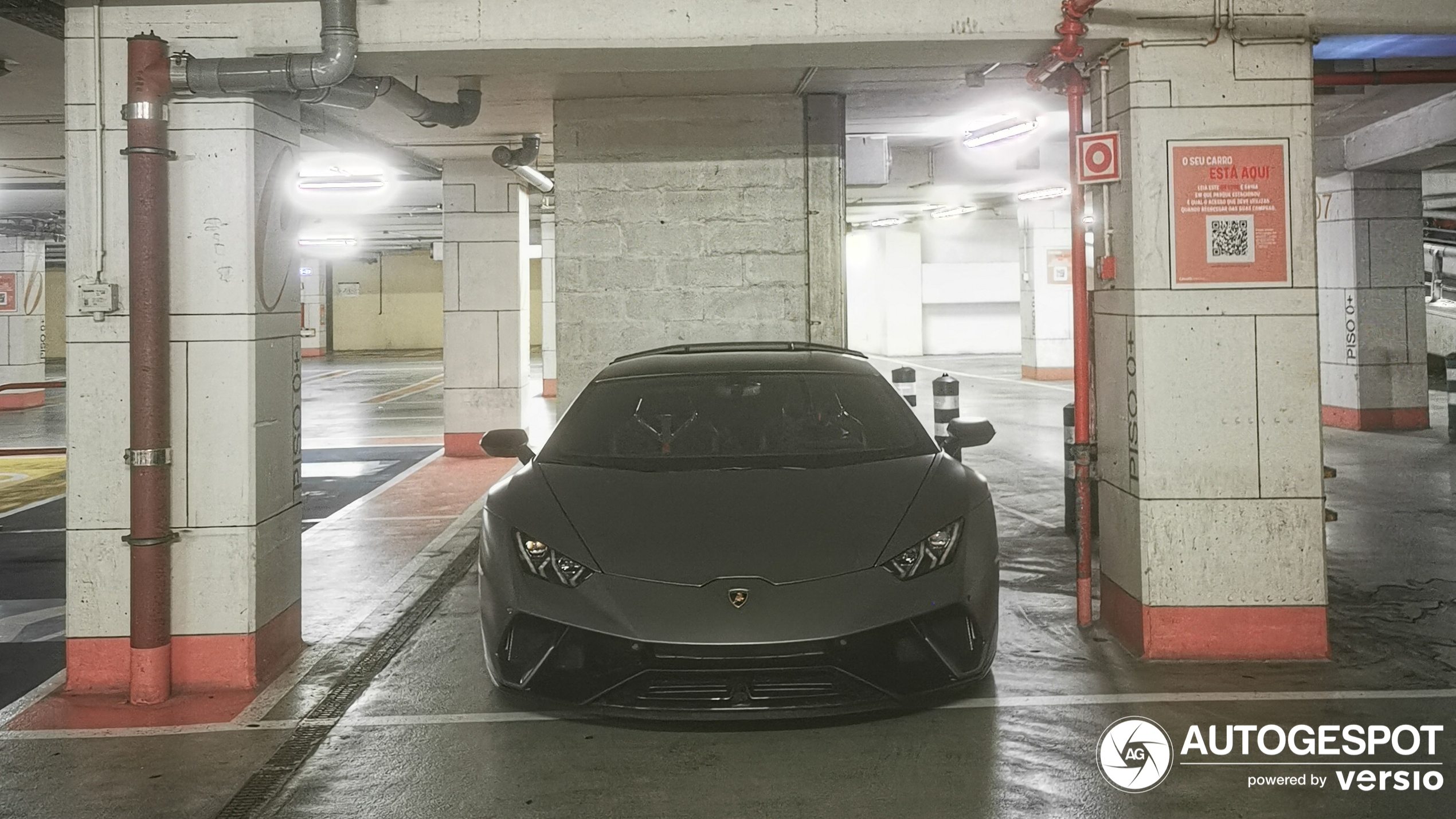 Lamborghini Huracán LP640-4 Performante