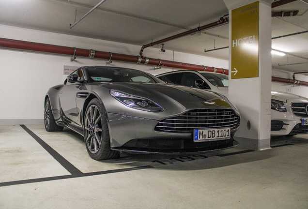 Aston Martin DB11