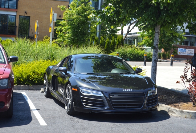 Audi R8 V10 2013