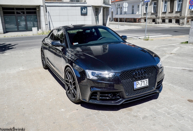 Audi RS5 B8 2012