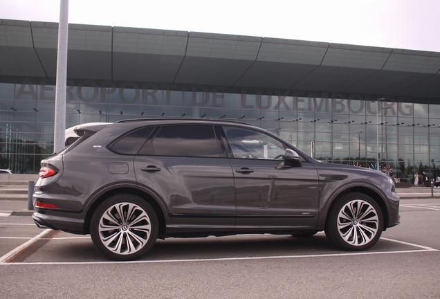 Bentley Bentayga Hybrid 2021 First Edition