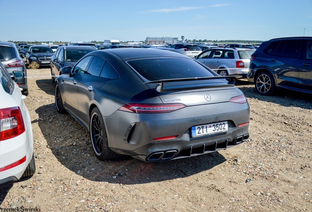 Mercedes-AMG GT 63 S X290