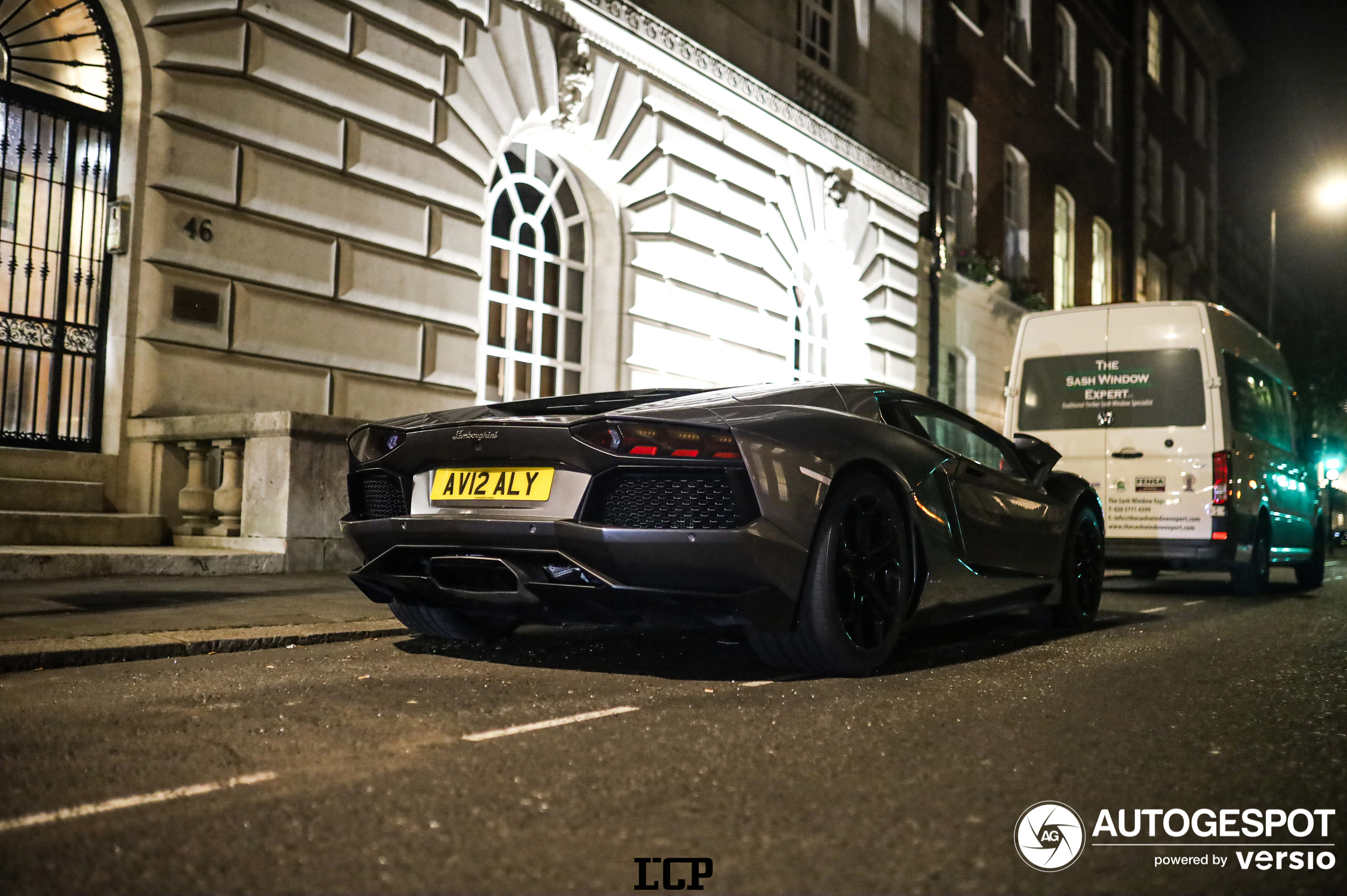 Lamborghini Aventador LP700-4