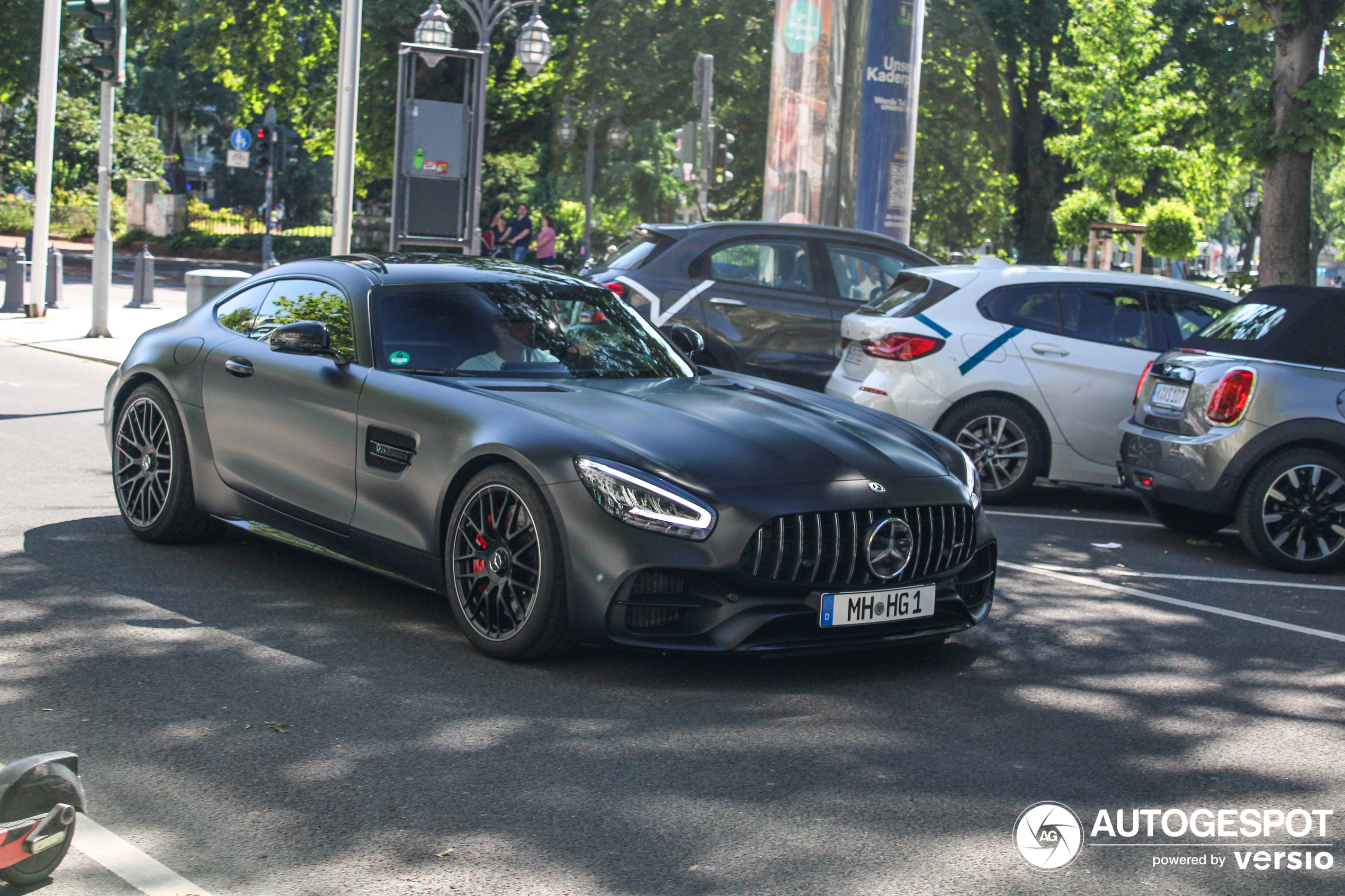 Mercedes-AMG GT C C190 2019