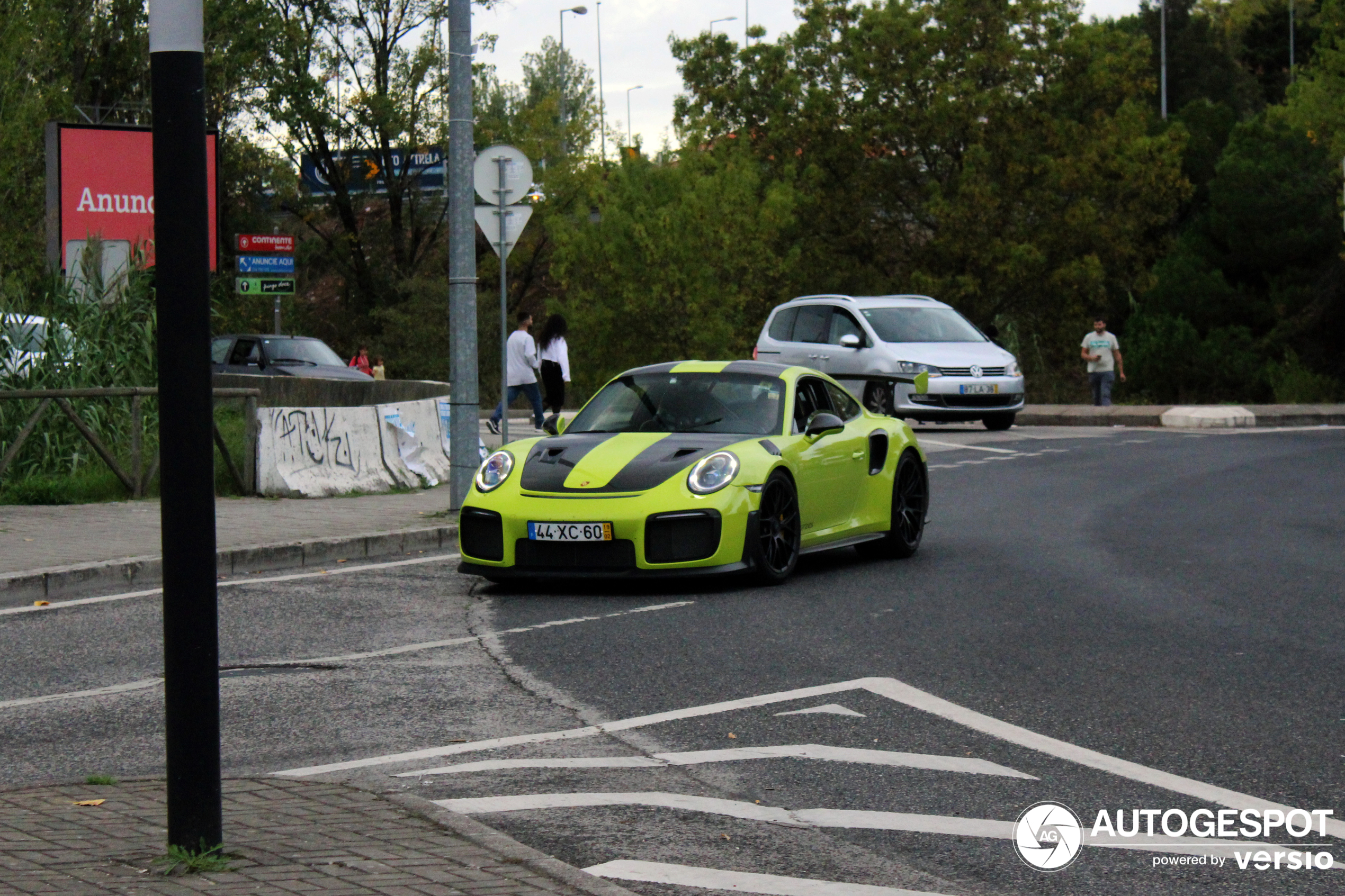 Porsche 991 GT2 RS Weissach Package