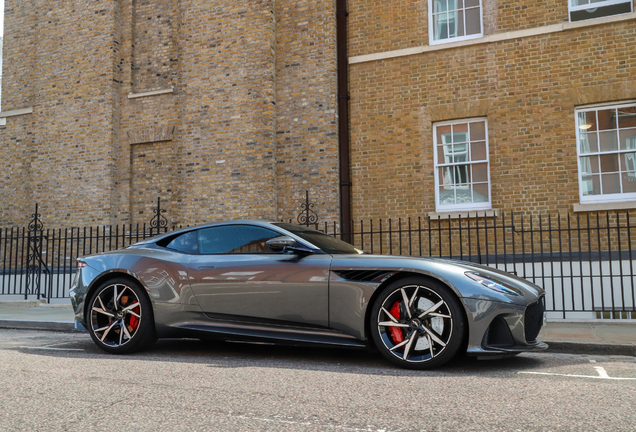 Aston Martin DBS Superleggera