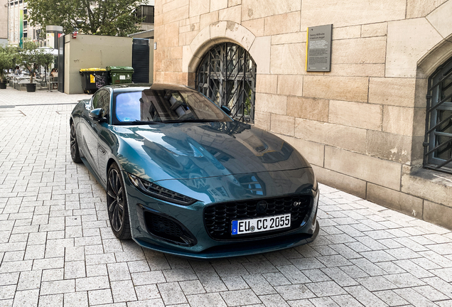 Jaguar F-TYPE P450 75 Coupé