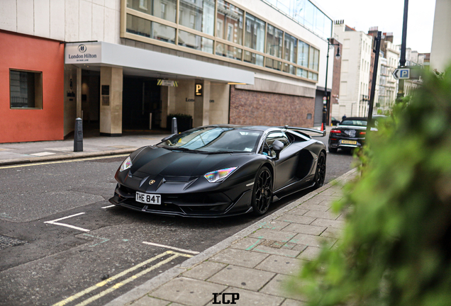 Lamborghini Aventador LP770-4 SVJ Roadster