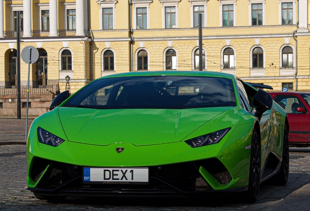 Lamborghini Huracán LP640-4 Performante