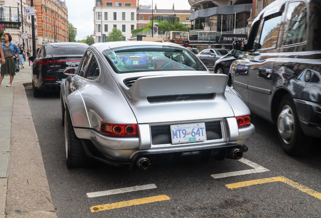 Porsche 911 Singer DLS