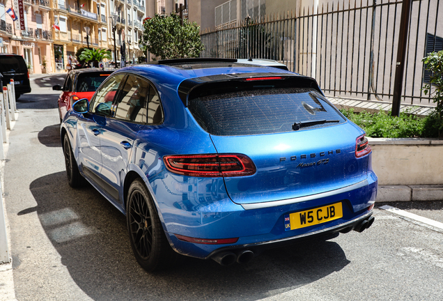 Porsche 95B Macan GTS