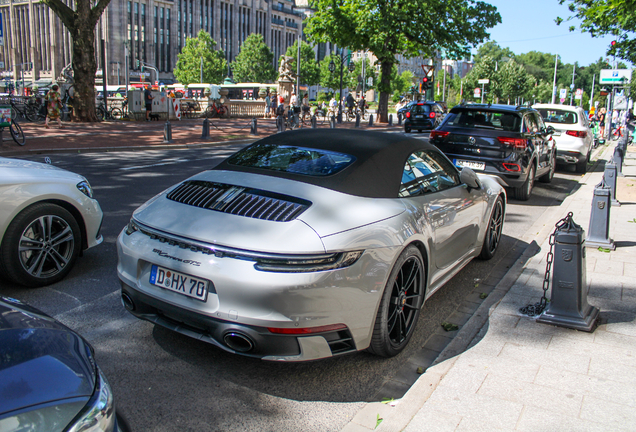 Porsche 992 Carrera GTS Cabriolet